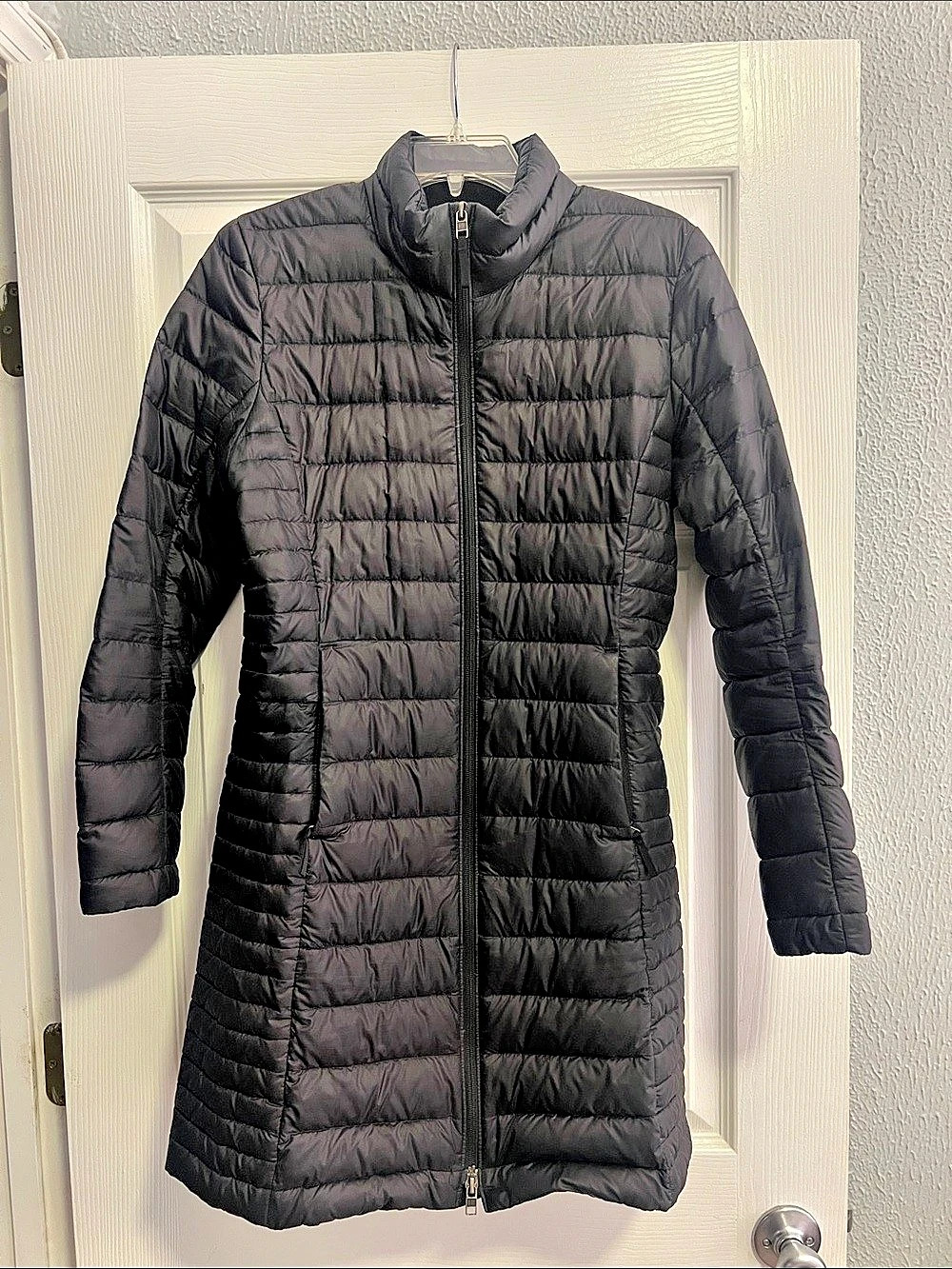 Patagonia Down Parka Women's Black Puffer Coat XS